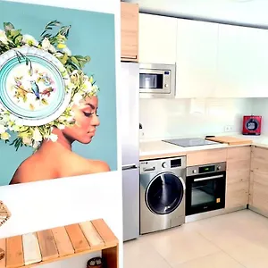 Apartment Moderno Y Con Estilo En La Carihuela, Torremolinos
